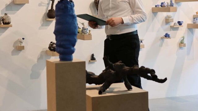 Marek Zieliński " Przekształcenia. Obiekty z pogranicza rzeźby i designu w nowych kontekstach doświadczania rzeczywistości."