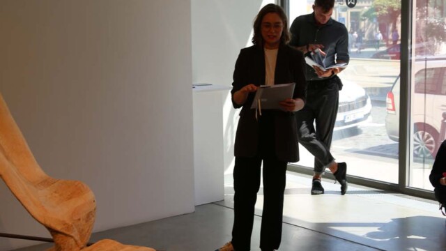 Anna Myszkowiak "Wdechーwydech. Powietrze jako spoiwo wszystkiego co żywe"