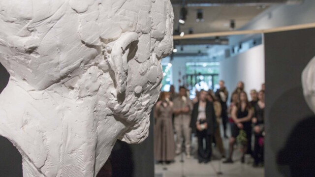 Ireneusz Pachliński "RZEŹBYKON Rzeźba portretowa w kontekście niekonwencjonalnych decyzji twórczych"