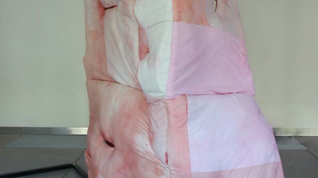 Ksenia Pyza "… ciałem w sztuce. O ciele czującym przestrzeń dzieła."