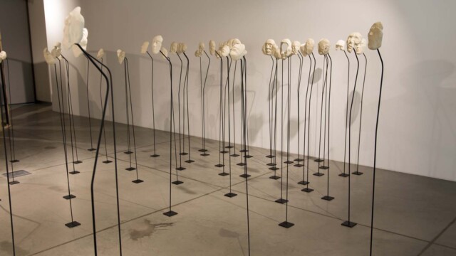 Michalina Wianecka "Momenty celebrowane – analiza autoportretu rzeźbiarskiego, jako personifikacji myśli, emocji i doświadczeń"